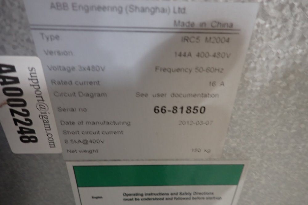 Abb 16 Amp Robot/controller - Aa002119