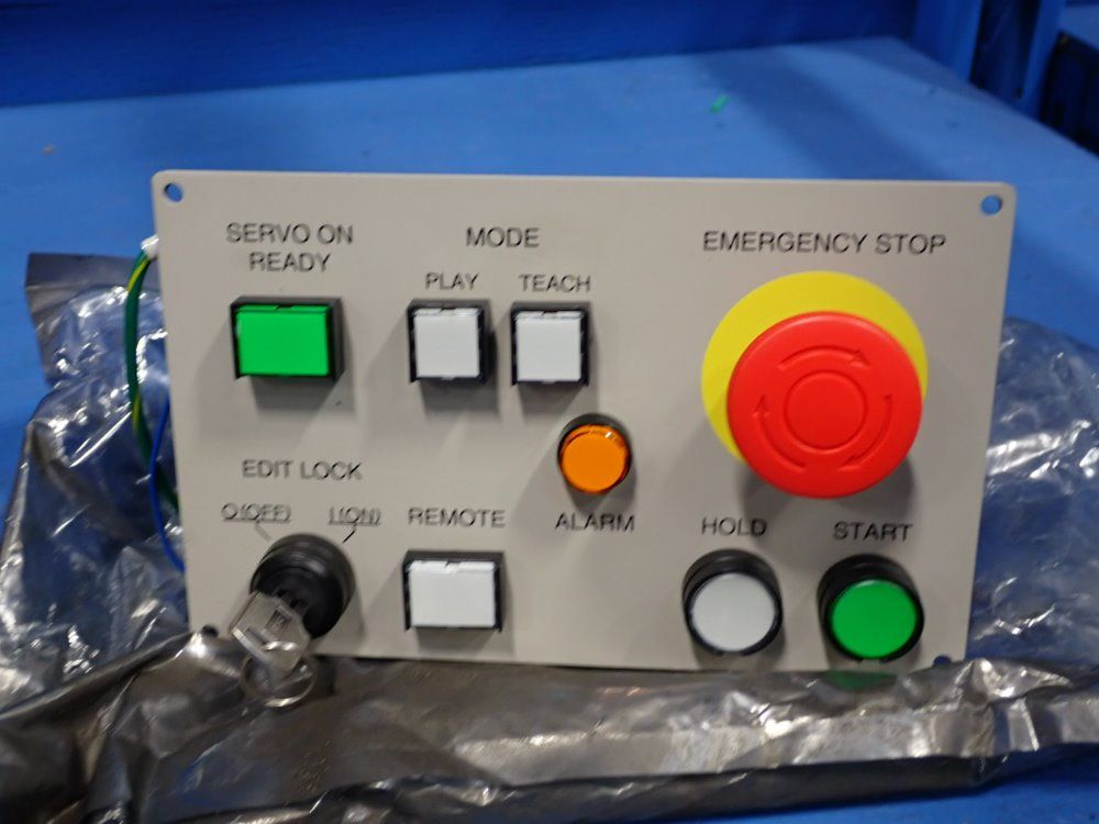 Idec Izumi Corp Servo Controller - Zyic-ss3152