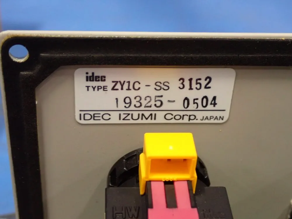 Idec Izumi Corp Servo Controller - Zyic-ss3152