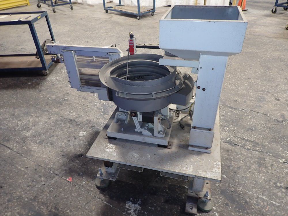 Custom Feeder Company Vibratory Feeder