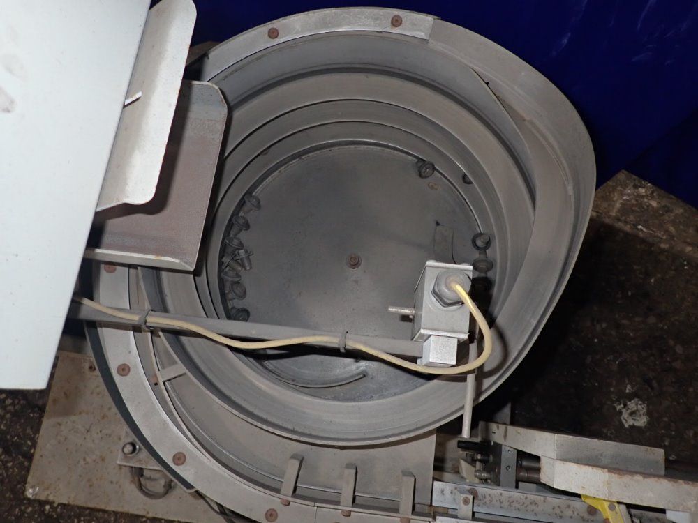 Custom Feeder Company Vibratory Feeder