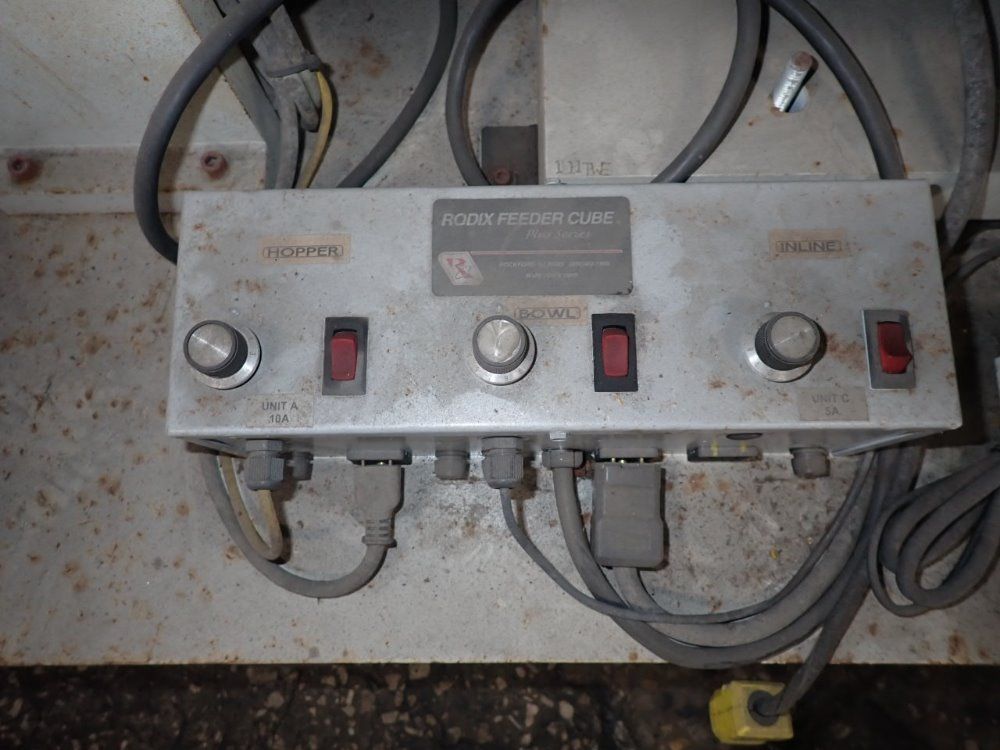 Custom Feeder Company Vibratory Feeder