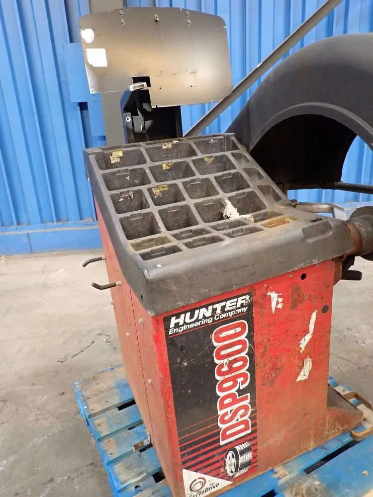 Hunter Wheel Balancer - Dsp9600
