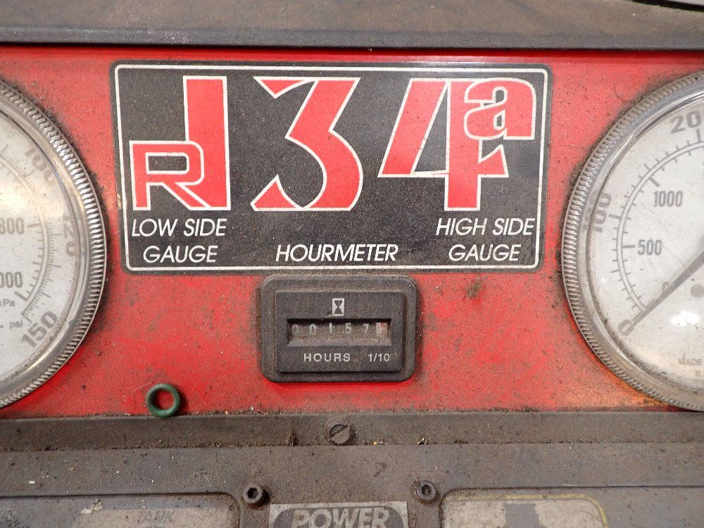 White Refrigerant Recovery And Charging System