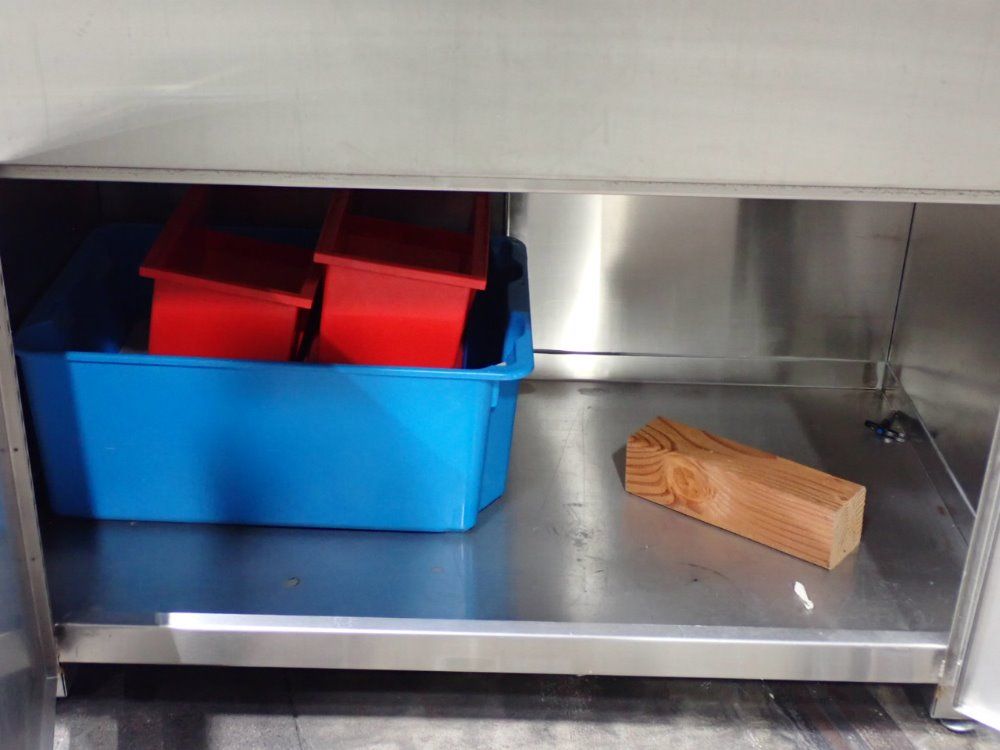 Clean Air Products Horizontal Laminar Flow Clean Bench - Cap1411-430-36h-sshb