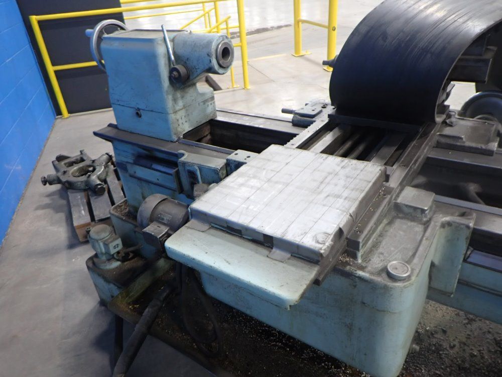 Schaerer Lathe Wsteadyrest  2 Chucks