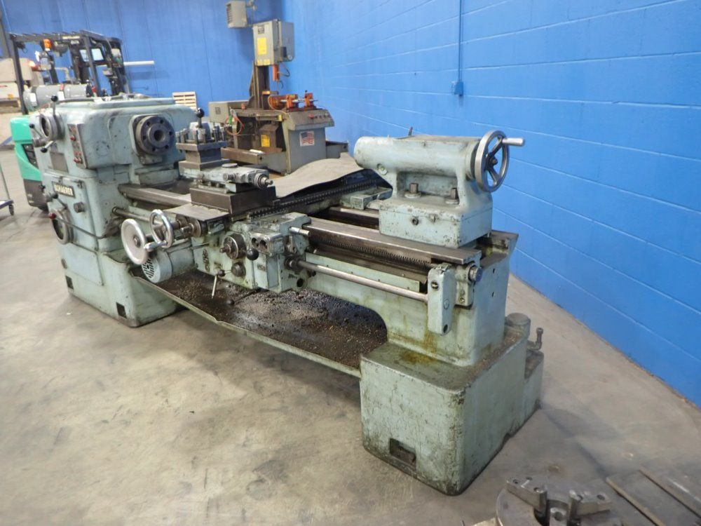 Schaerer Lathe Wsteadyrest  2 Chucks