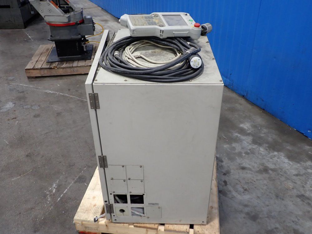 Yaskawa 480v Control Panel - Xrc Sv3x