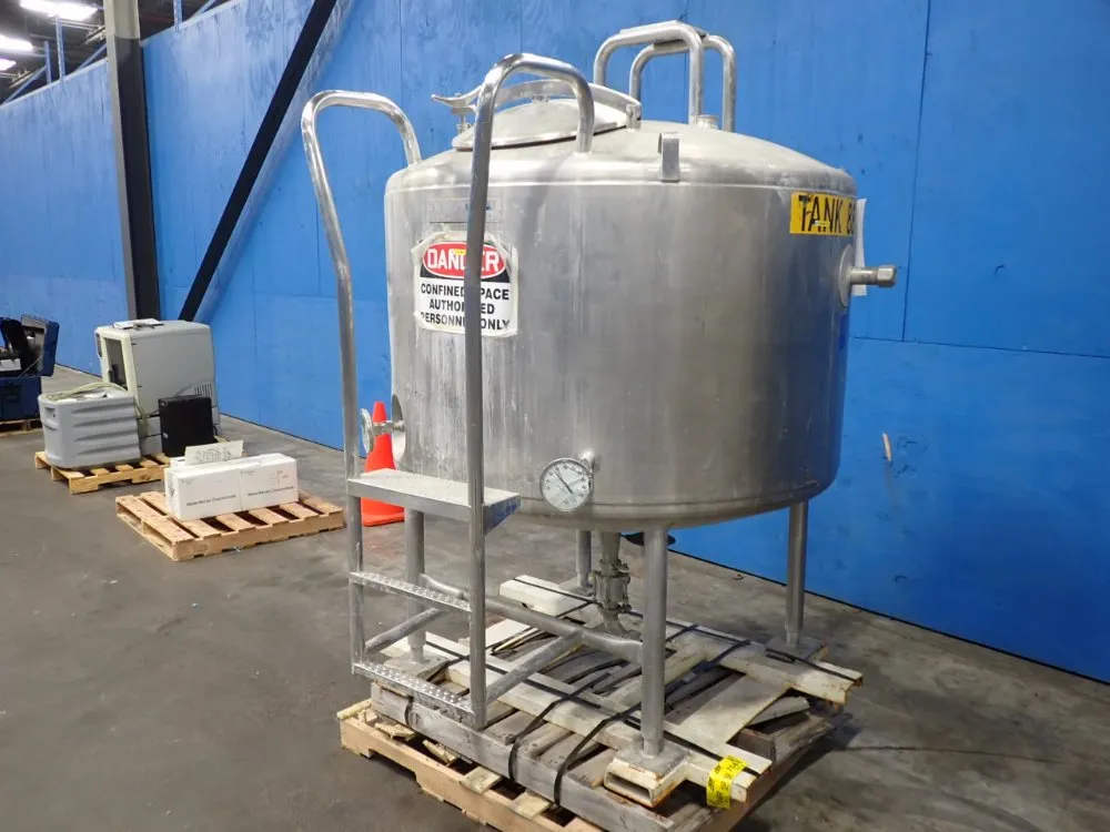Paul Mueller Company 500 Gallons Mixing Tank