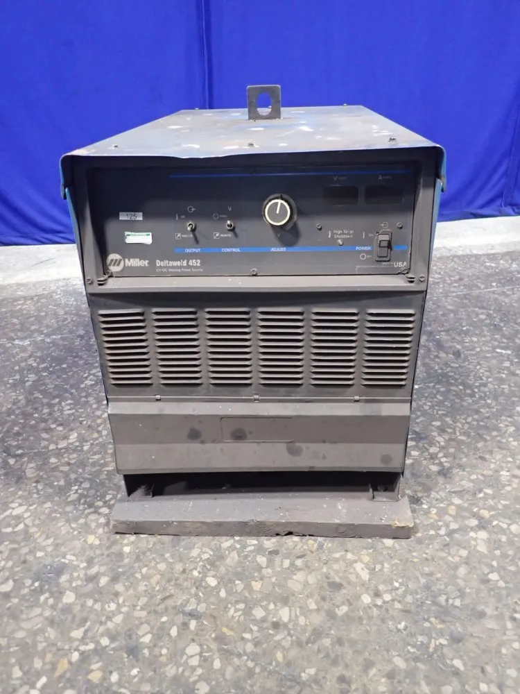 Miller 450 Amps Deltaweld 452 Welder - Deltaweld 452