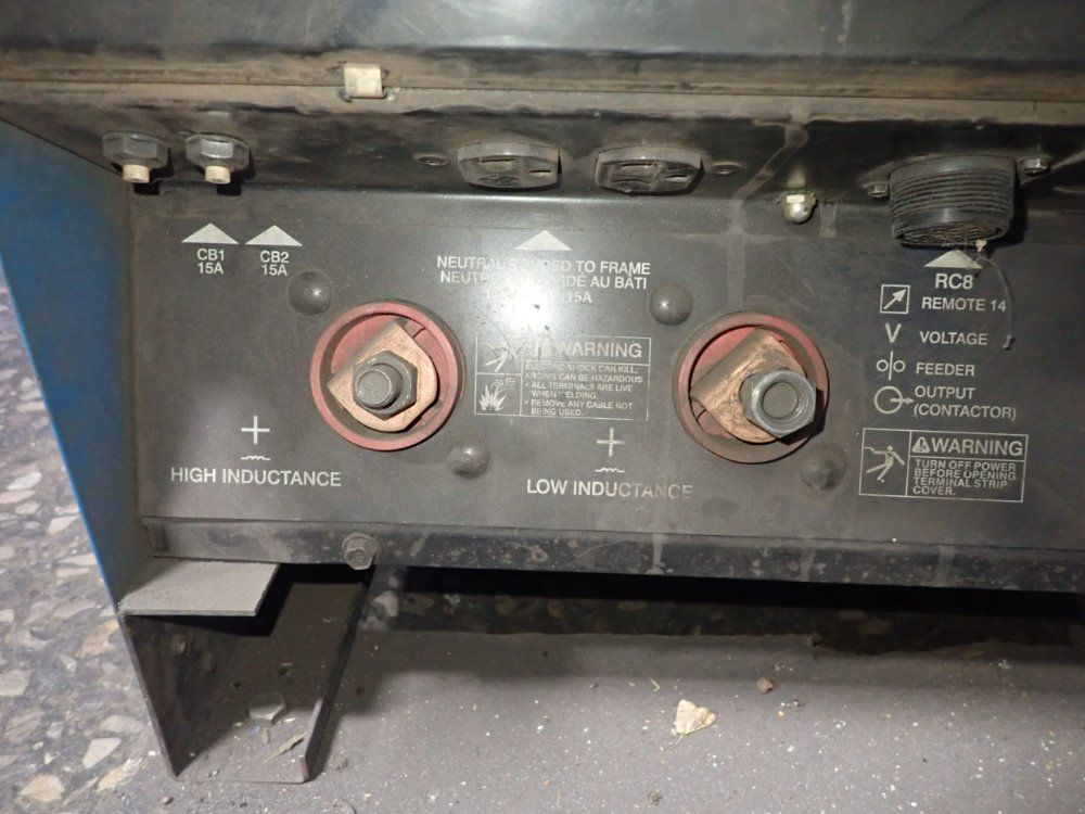 Miller 450 Amps Deltaweld 452 Welder - Deltaweld 452