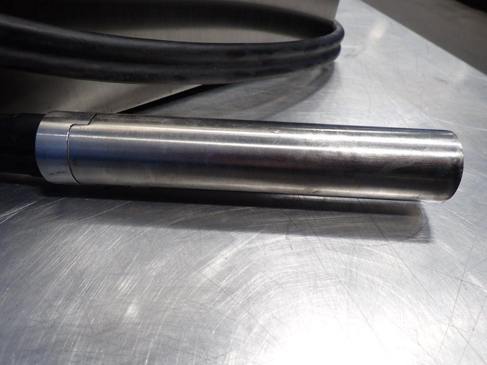 Linx .07"-.78" Character Height, 5 Lines, 484fpm 2-line High Speed Continuous Inkjet Printer - 8920 Ip55