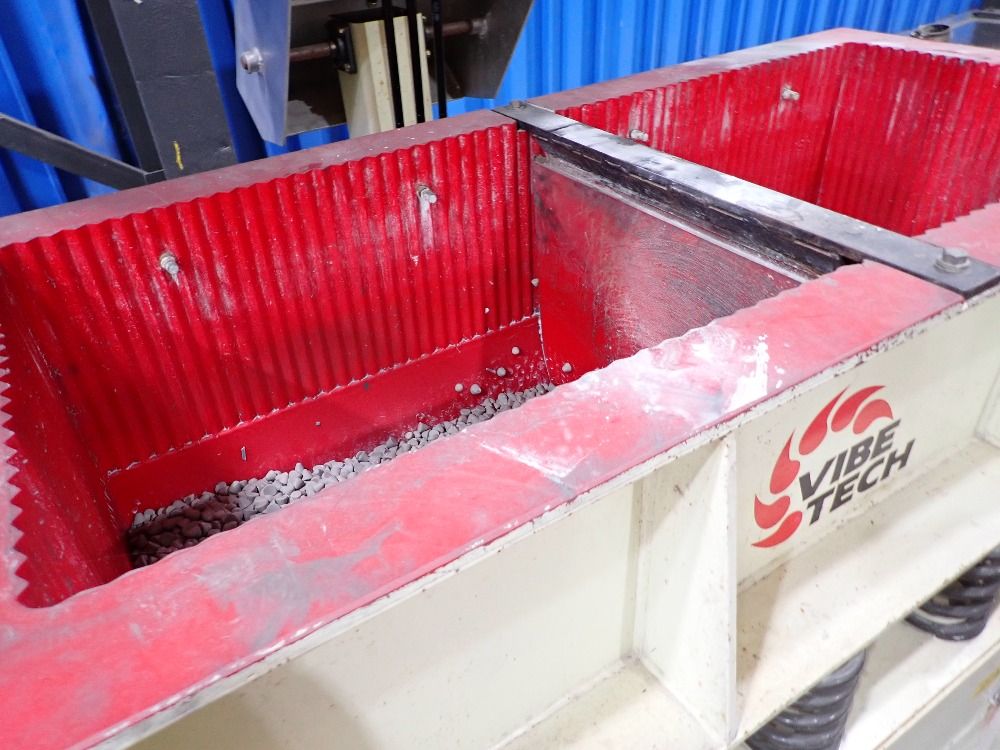 Vibe Tech 7.5hp/9.5a Tumbler/control Box - Vtht2460