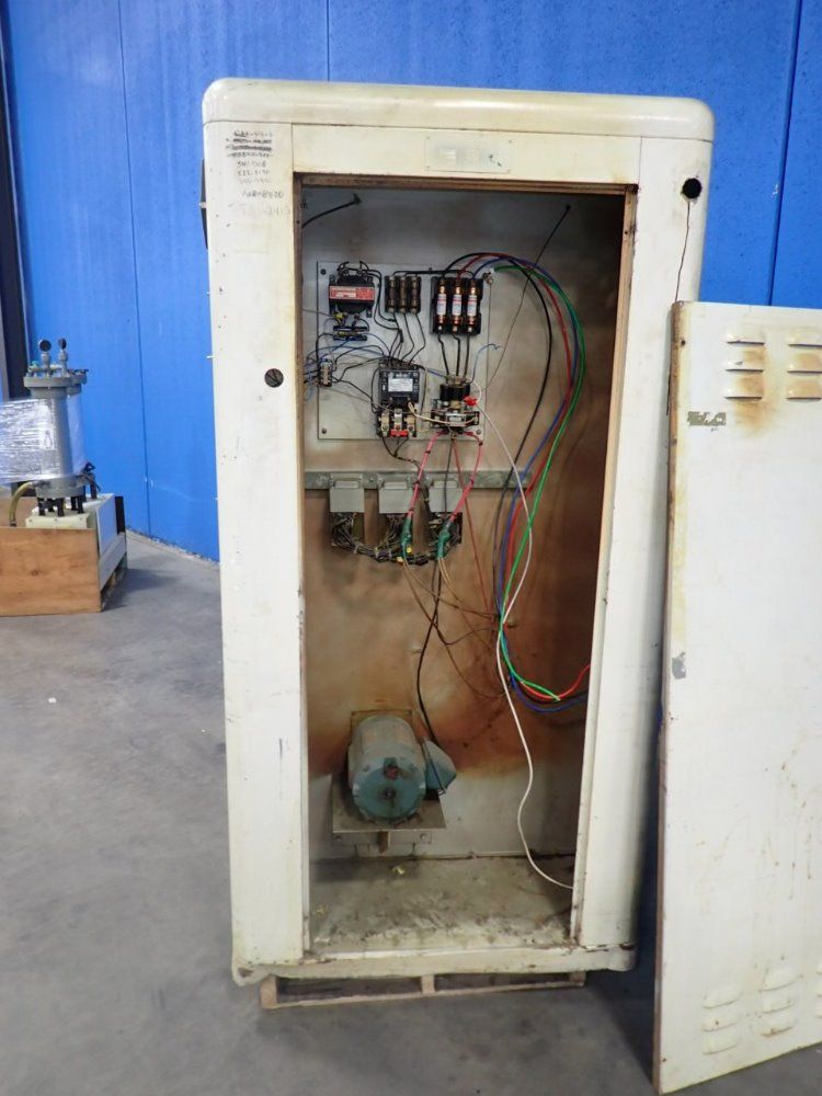 Despatch Oven Co. 500 Deg. Farenheit Industrial Oven - V35std