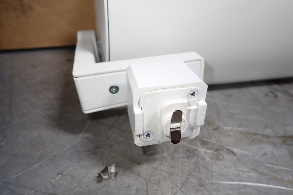 General Electric Recess Led Luminaire - 42 Watts