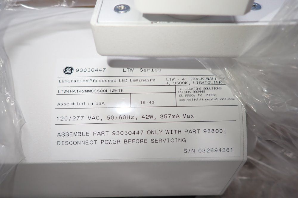 General Electric Recess Led Luminaire - 42 Watts