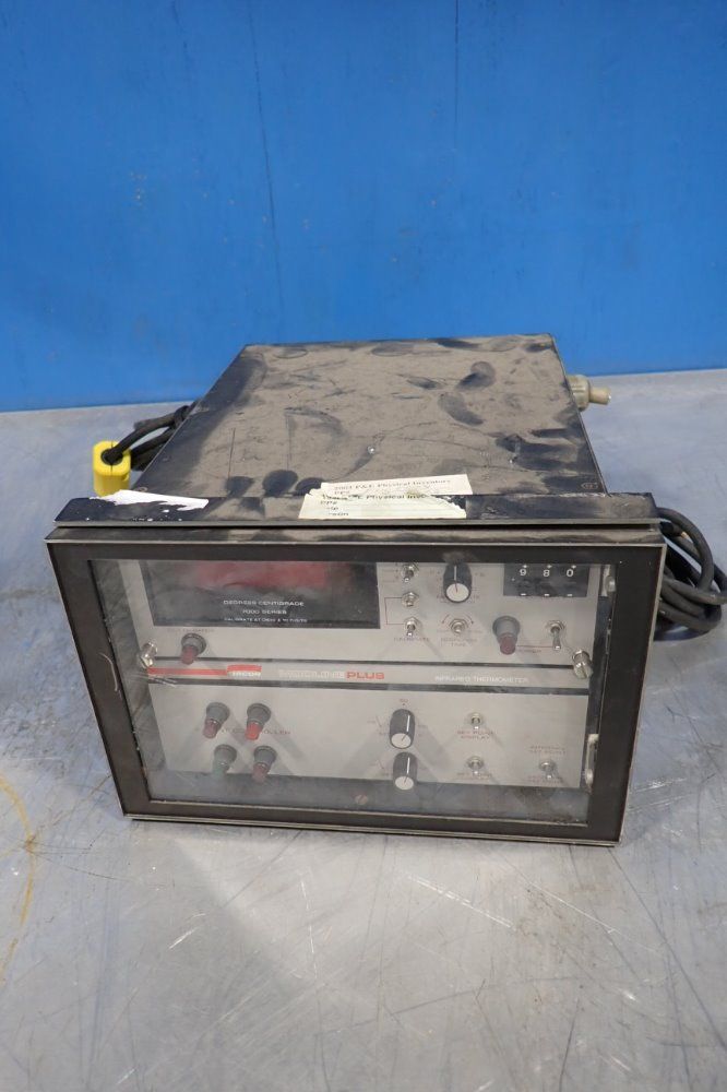 Ircon 1472 F Infrared Thermometer - Modine Plus