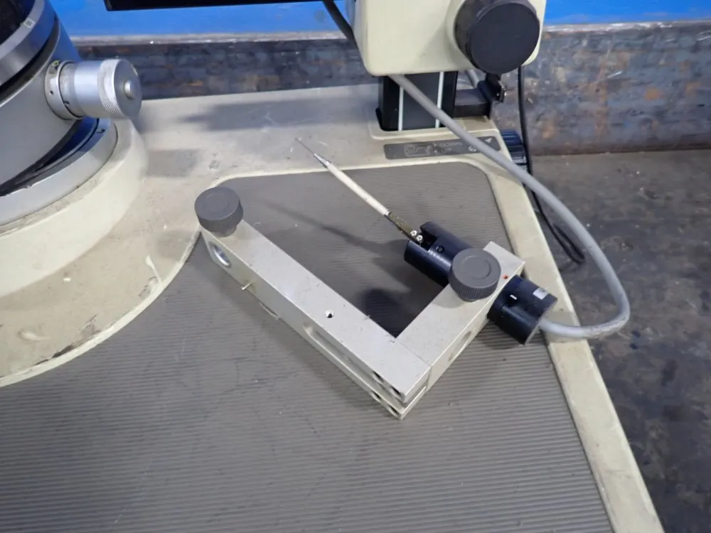 Mitutoyo Roundness Machine - Ra-116