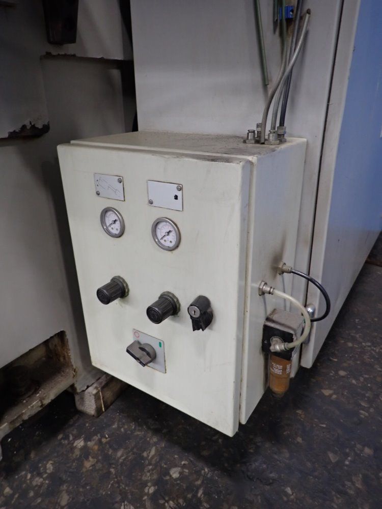 Jones & Shipman Cylindrical Grinder - 1300x