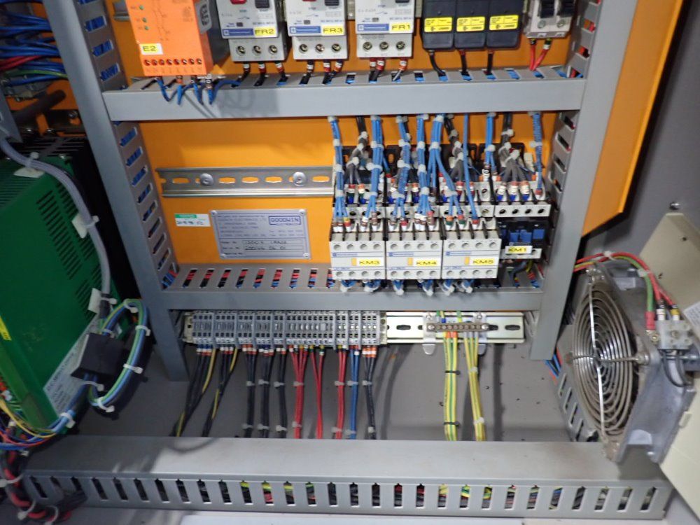 Jones & Shipman Cylindrical Grinder - 1300x