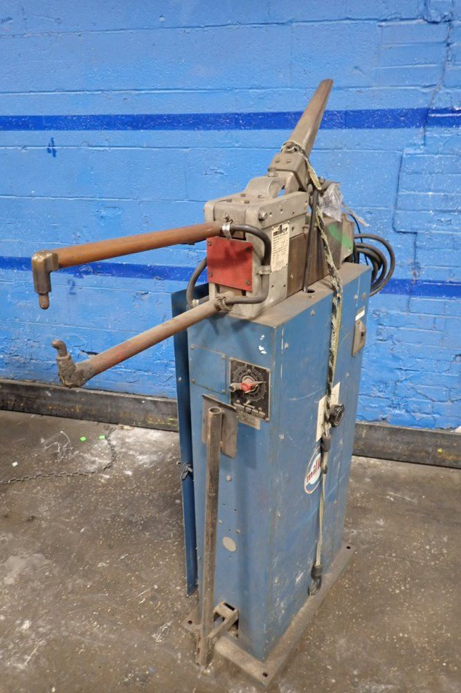 Miller 460v/95 A Spot Welder