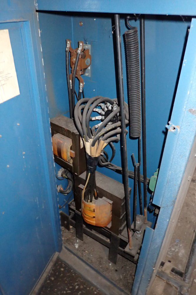Miller 460v/95 A Spot Welder