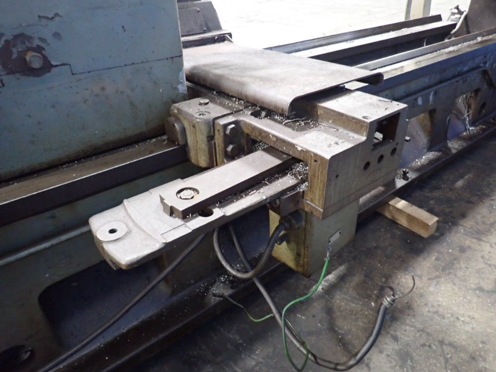 Swift 44" /50" X 174" Gap Bed Lathe - 19/21c