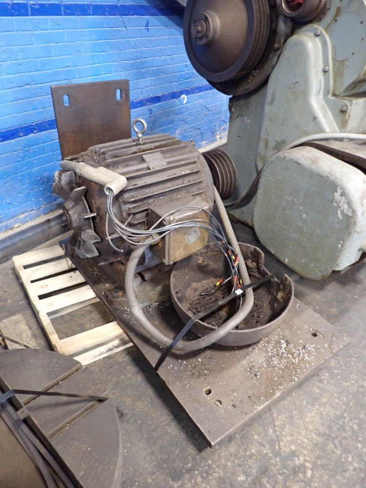 Swift 44" /50" X 174" Gap Bed Lathe - 19/21c