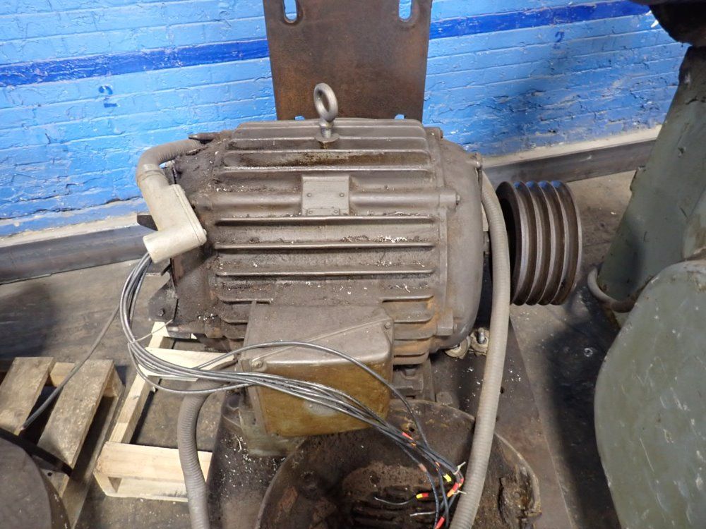 Swift 44" /50" X 174" Gap Bed Lathe - 19/21c