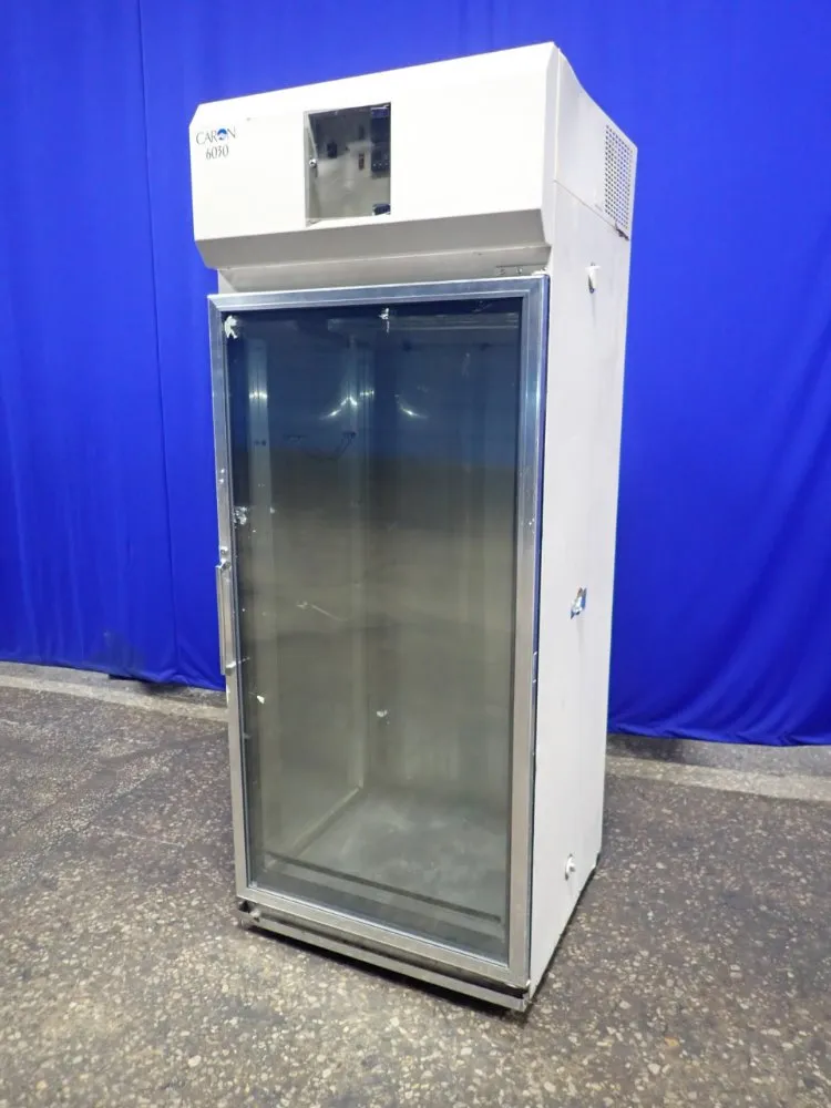 Caron Environmental Chamber - 6030