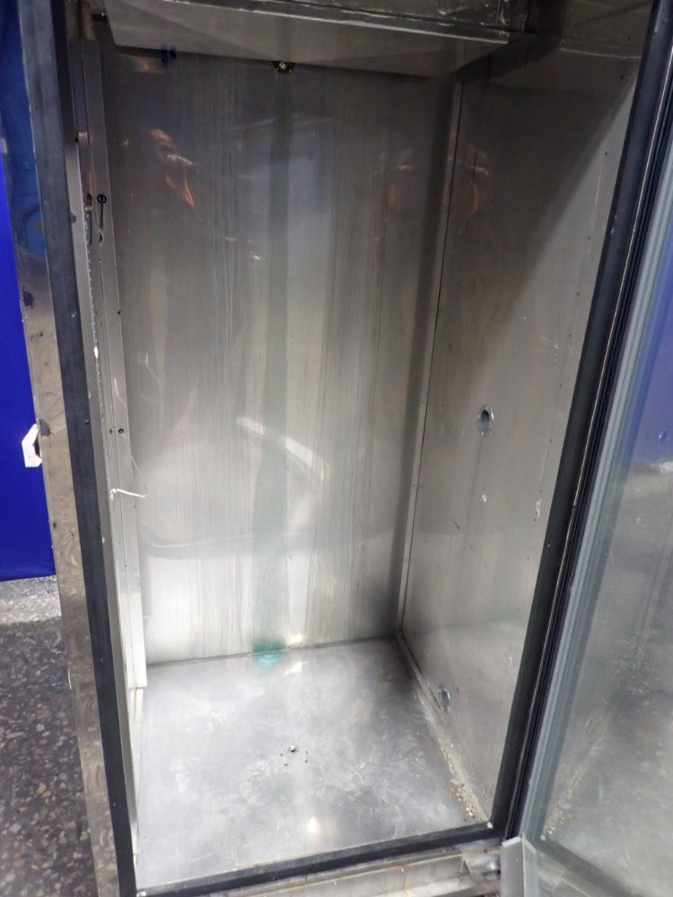 Caron Environmental Chamber - 6030