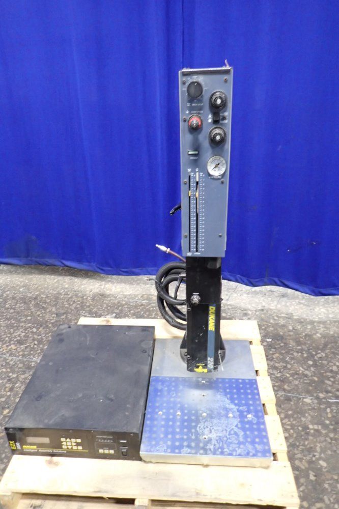 Dukane Ultrasonic Welder
