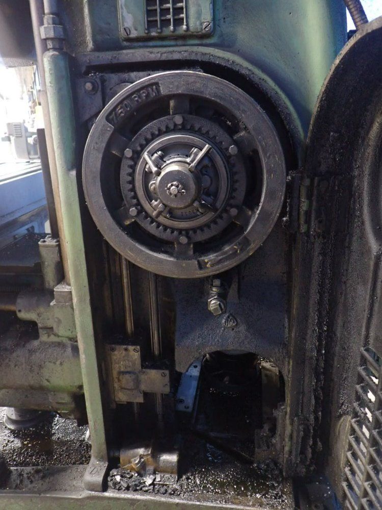 Kearney & Trecker 40"x8" Vertical Mill