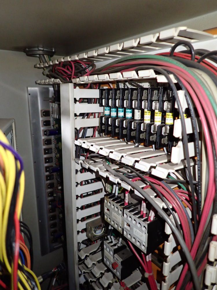 Revolution 54" X 12" Cnc Vertical Mill - Minuteman Iii