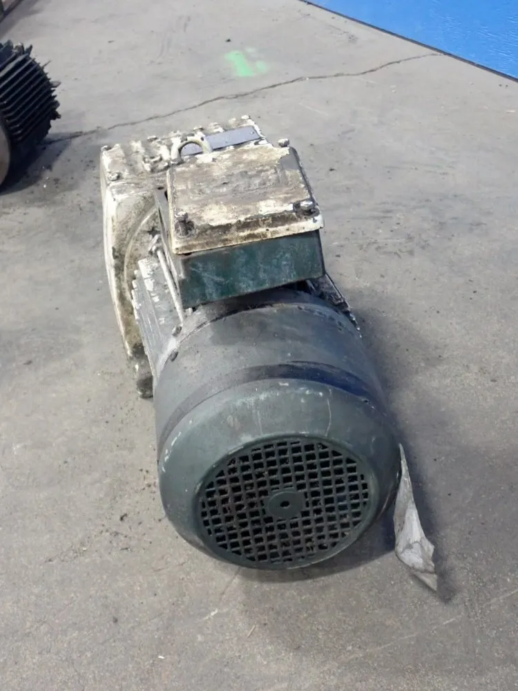 Sew Gear Reducer - R77dt100l4es1r