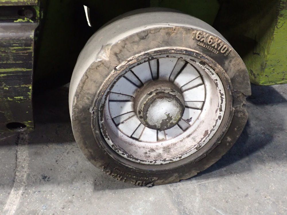 Clark 6000lbs Propane Forklift