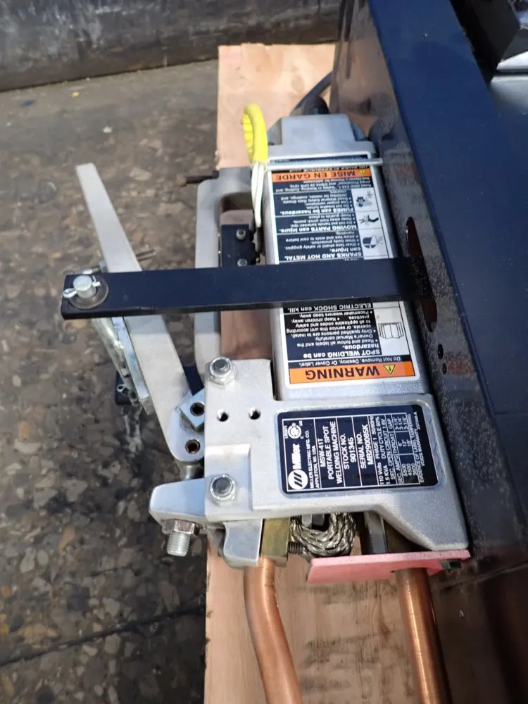 Miller 1.5 Kva Spot Welder - Msw-41t