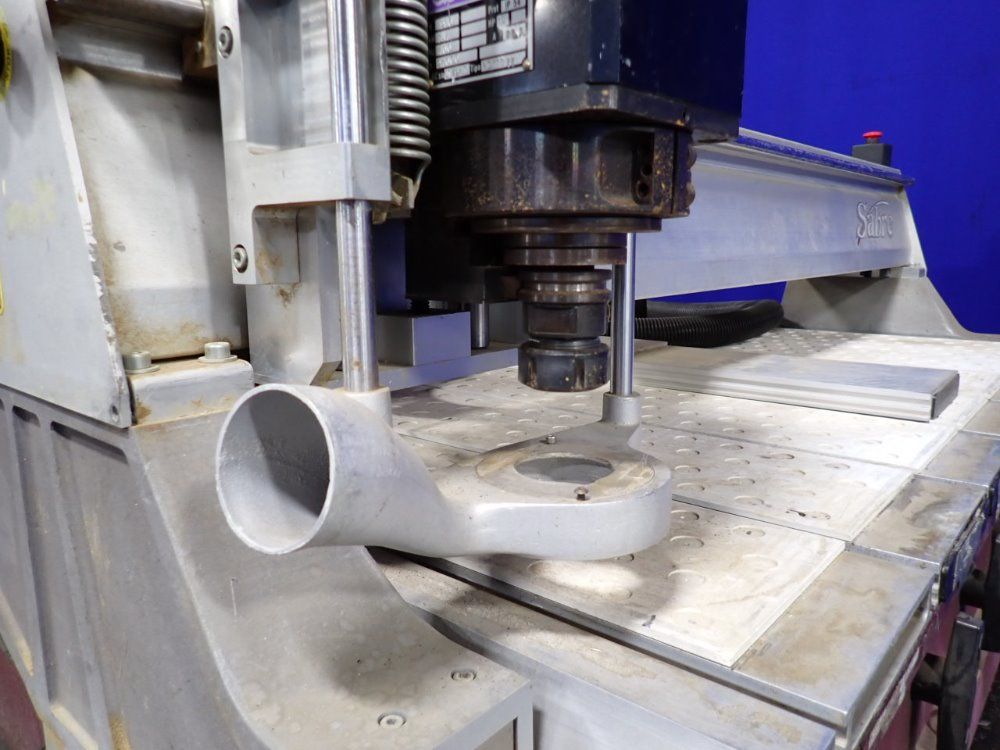 Gerber 121" X 58" Cnc Router - Sabre 408