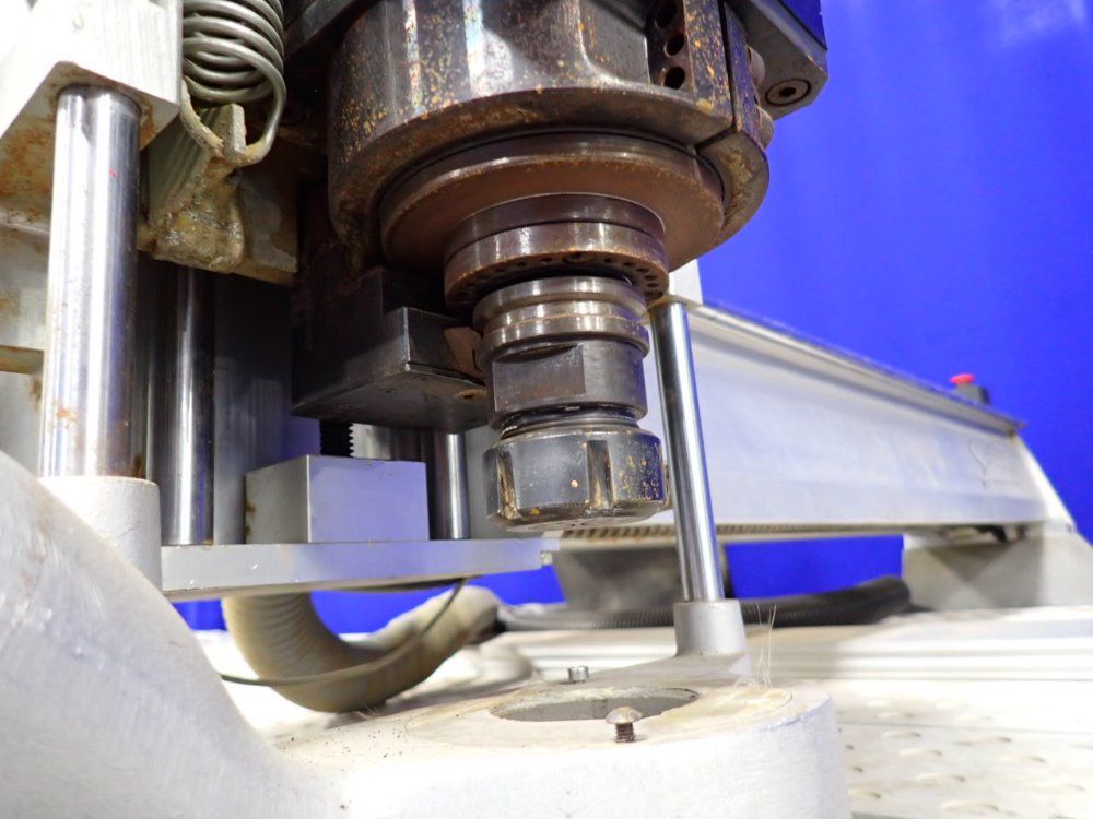 Gerber 121" X 58" Cnc Router - Sabre 408