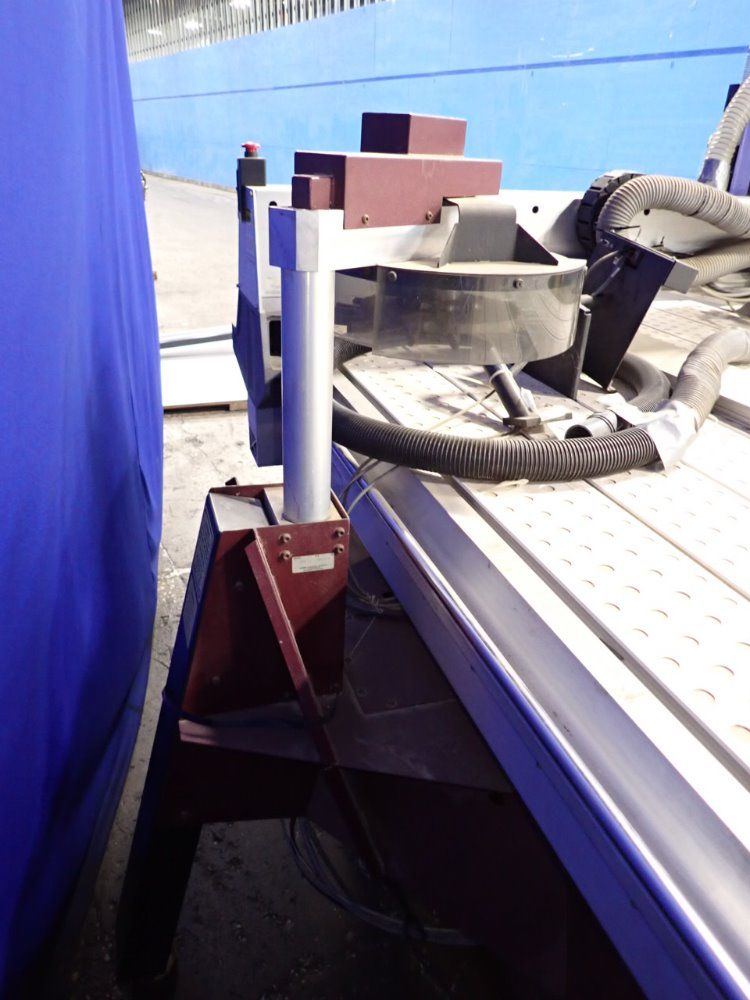 Gerber 121" X 58" Cnc Router - Sabre 408