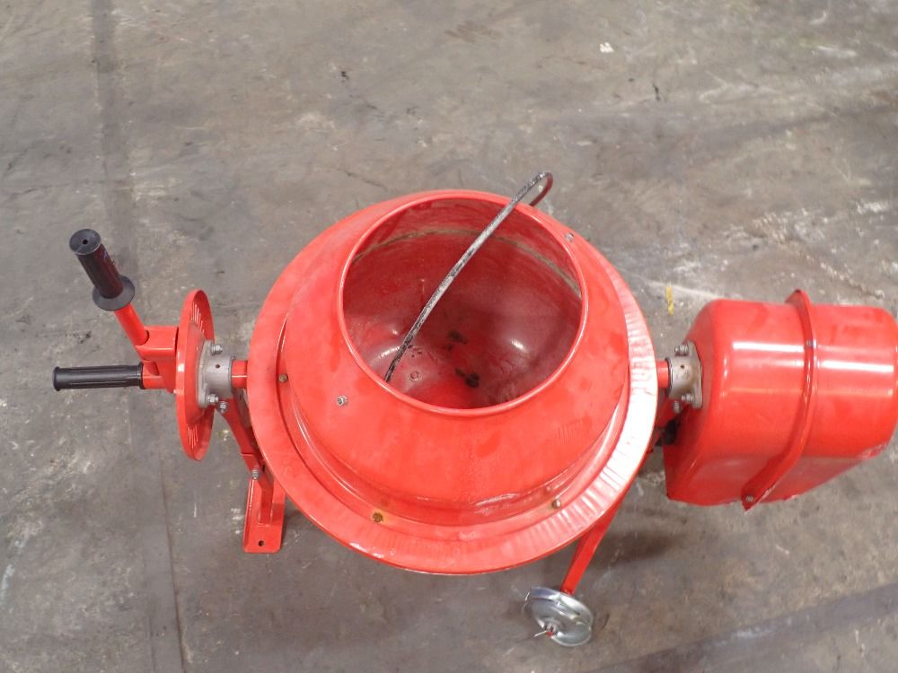 Central Machinery 1/4hp Cement Mixer - 91907