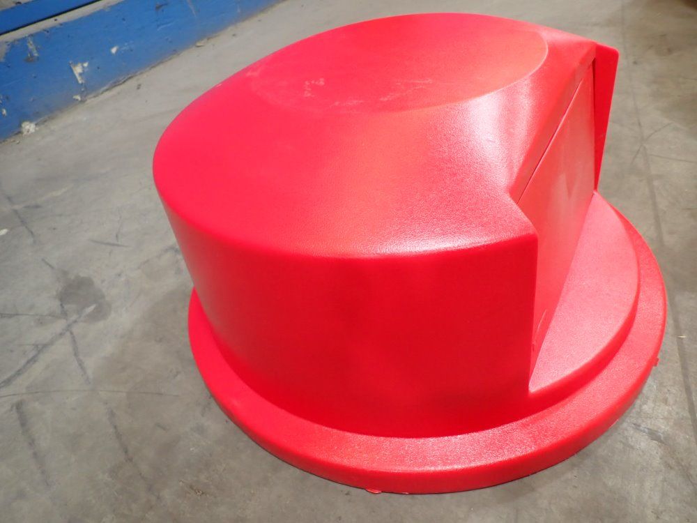 Rubbermaid Duramold Brute Dome Top - 2647-88