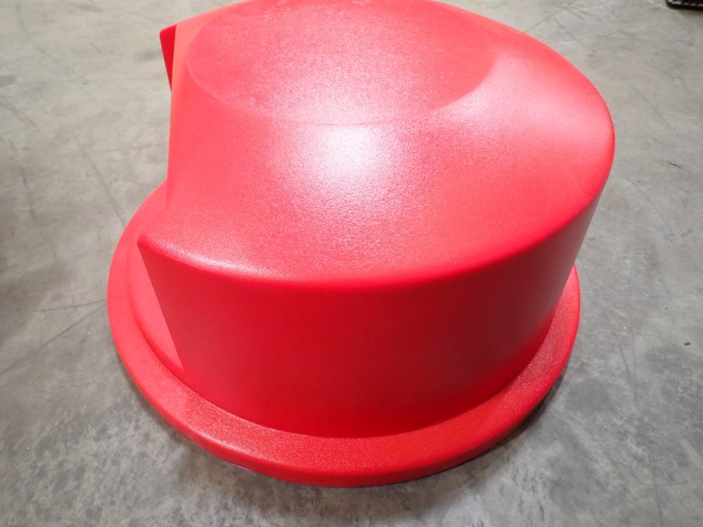 Rubbermaid Duramold Brute Dome Top - 2647-88