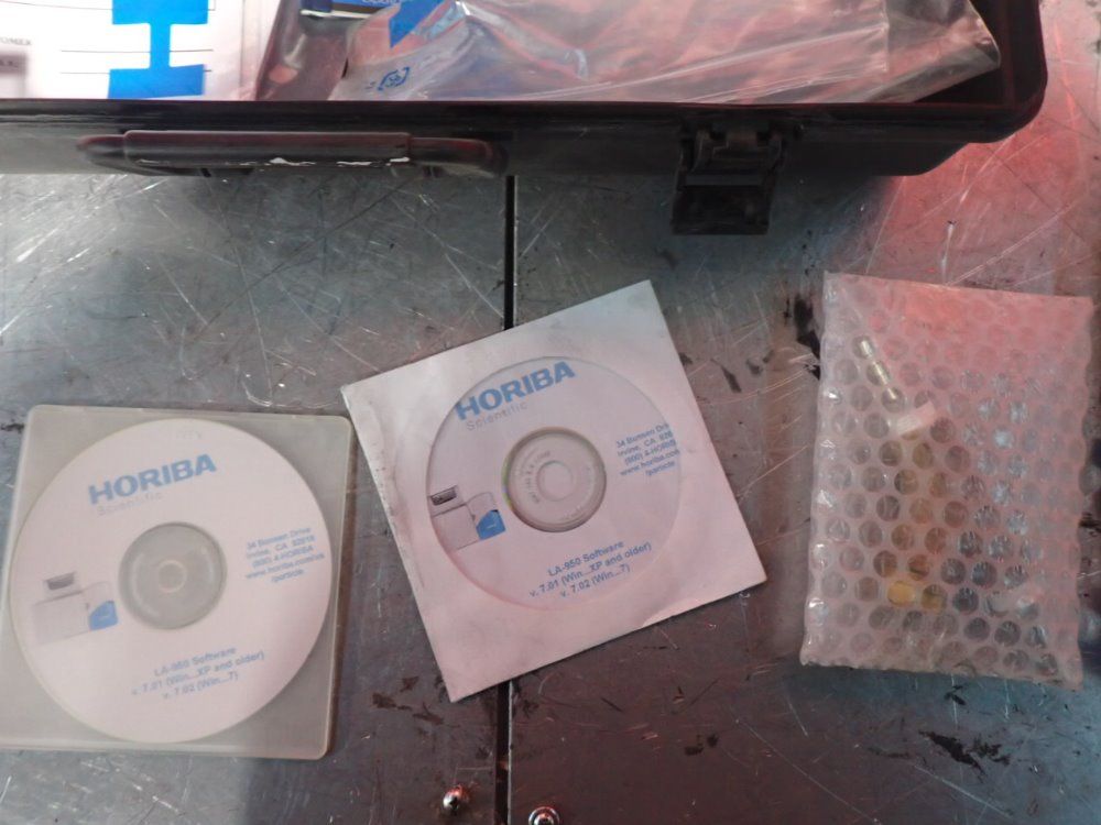 Horiba La-950v2 Laser Scattering Particle Size Distribution Analyzer - La-950v2