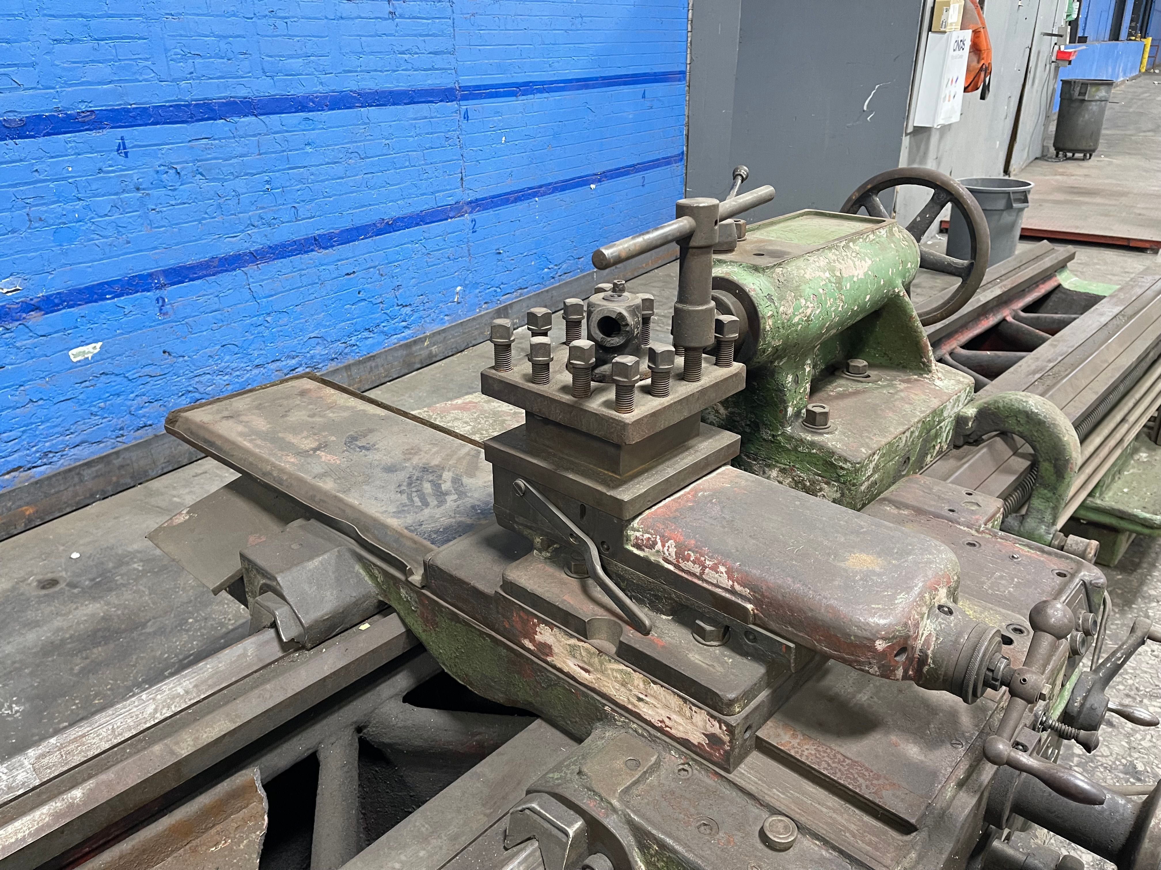 Poreba  Gap Bed Lathe