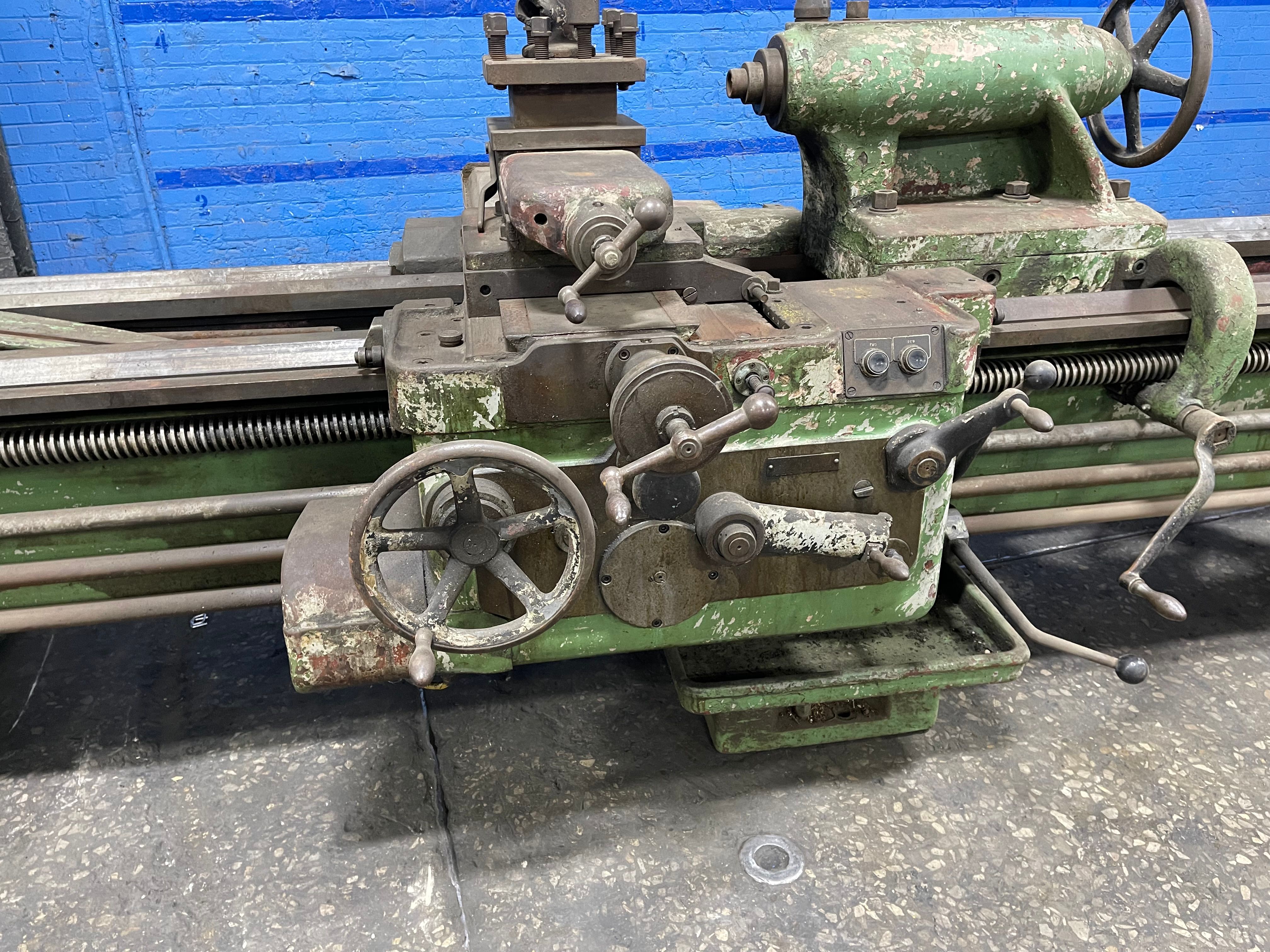 Poreba  Gap Bed Lathe