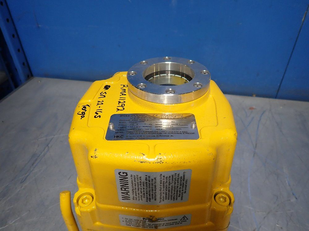Triac Controls Electric Actuator