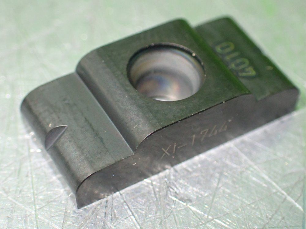 Used Ingersoll Cutting Tools 30 Carbide Inserts Grade In4010 HGR...