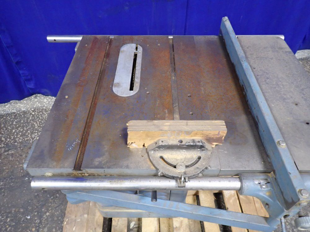 Rockwell Table Saw