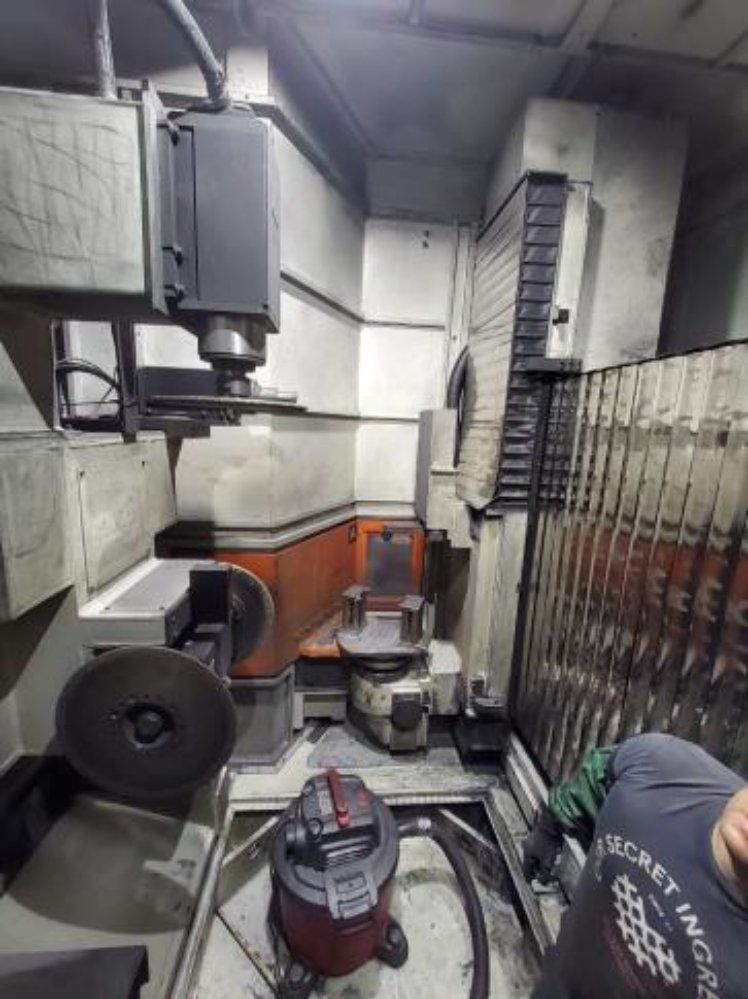 Maus Series 600 Fettling Machine
